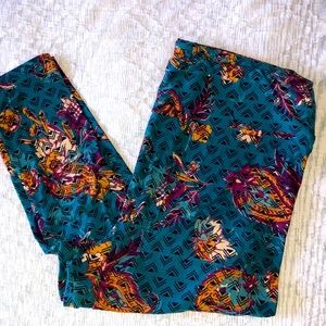 LuLaRoe Leggings (Tall & Curvy)